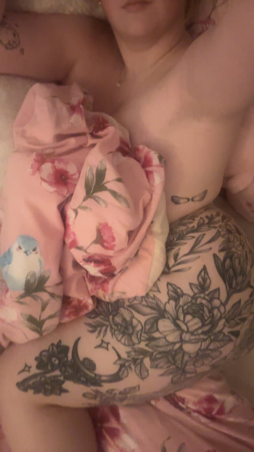 You gotta taste my curvy body