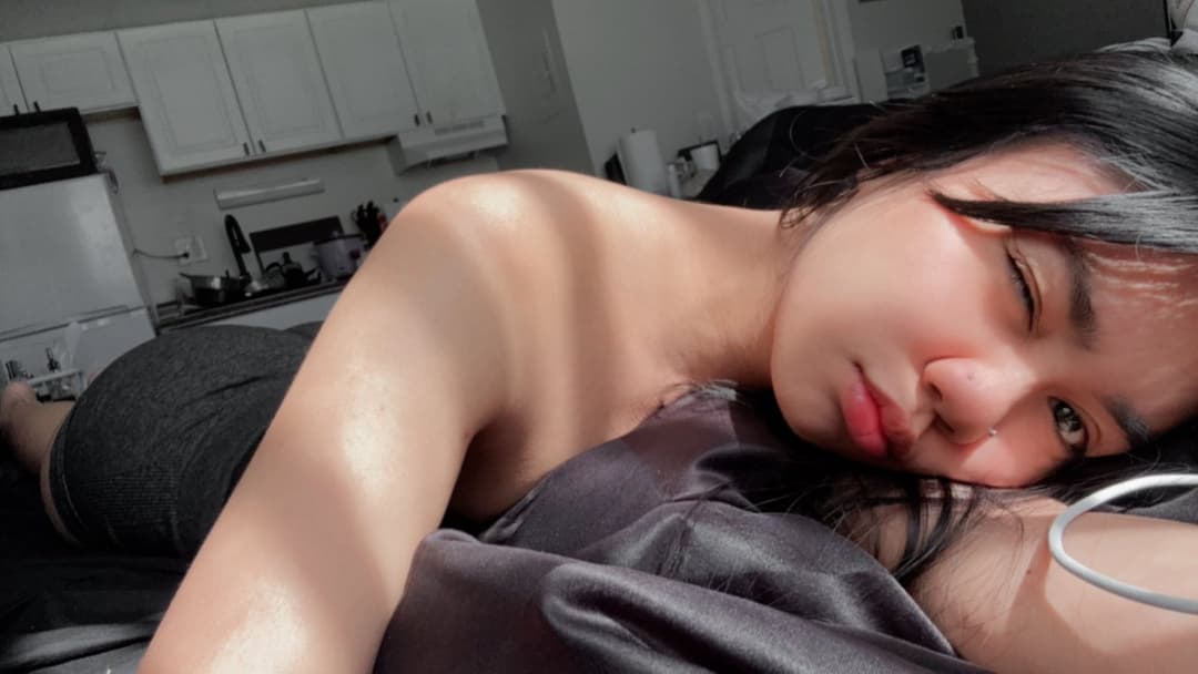 Click to view full size Sexy petite ABG teen Cece