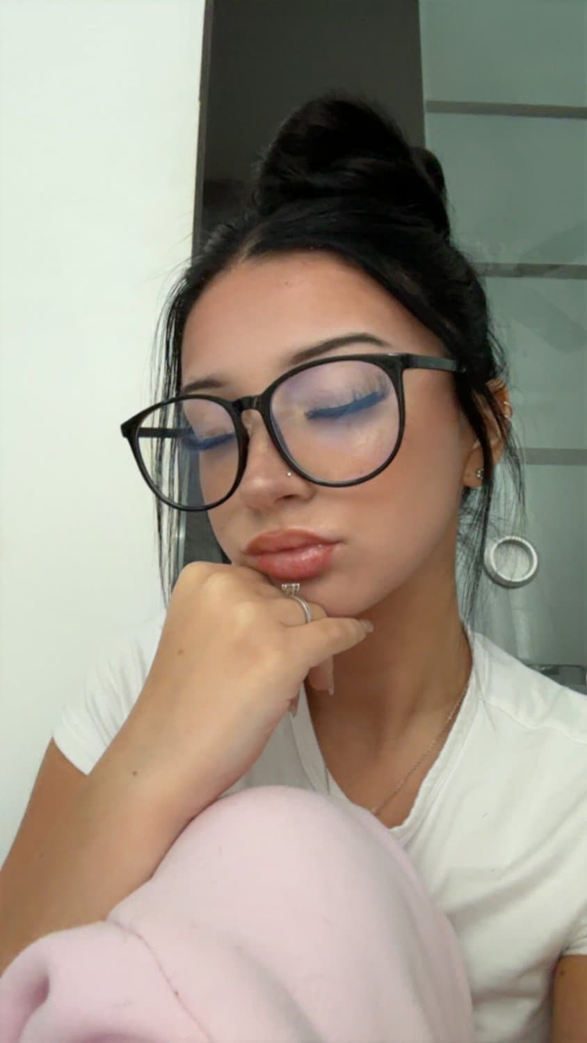 Me or Sophie Rain, Who would you choose?