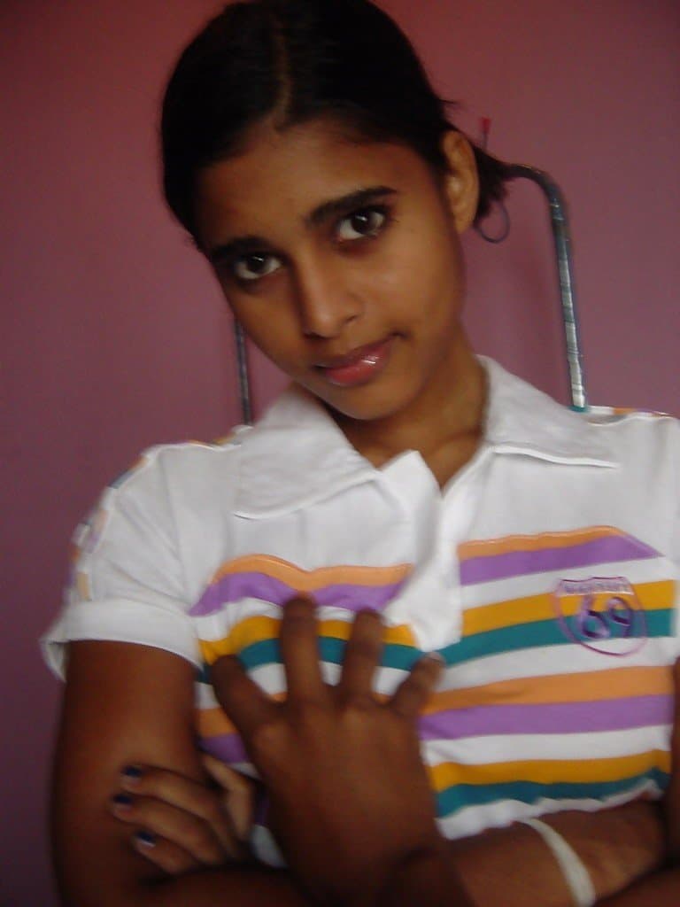 Cute Busty Indian Slut