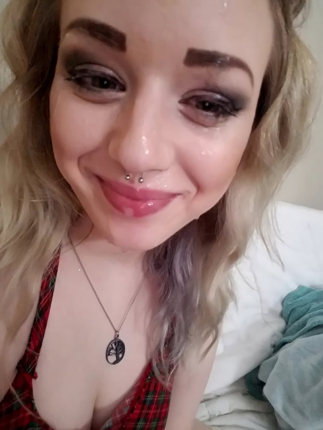 Haley Davis 519 Windsor Ontario Canada