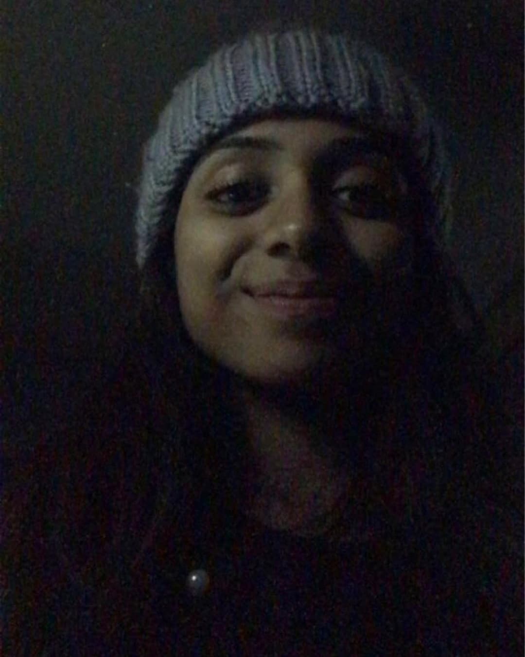 Traditional Kuwait Immigrant Sheethal Shares Tits In Confidence