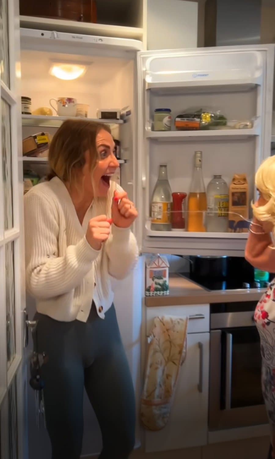 Natalie H. in leggings cameltoe