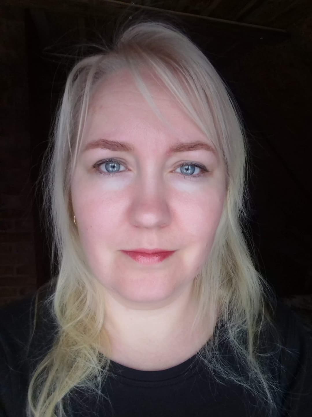 Lonely mother wants to have fun