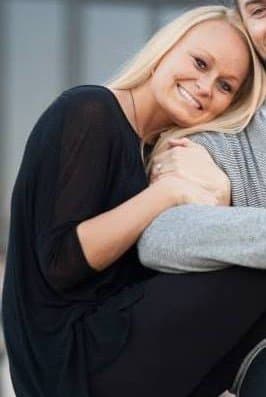 Friends Hunter and Courtney show off their tits and ass for their G G W shirts