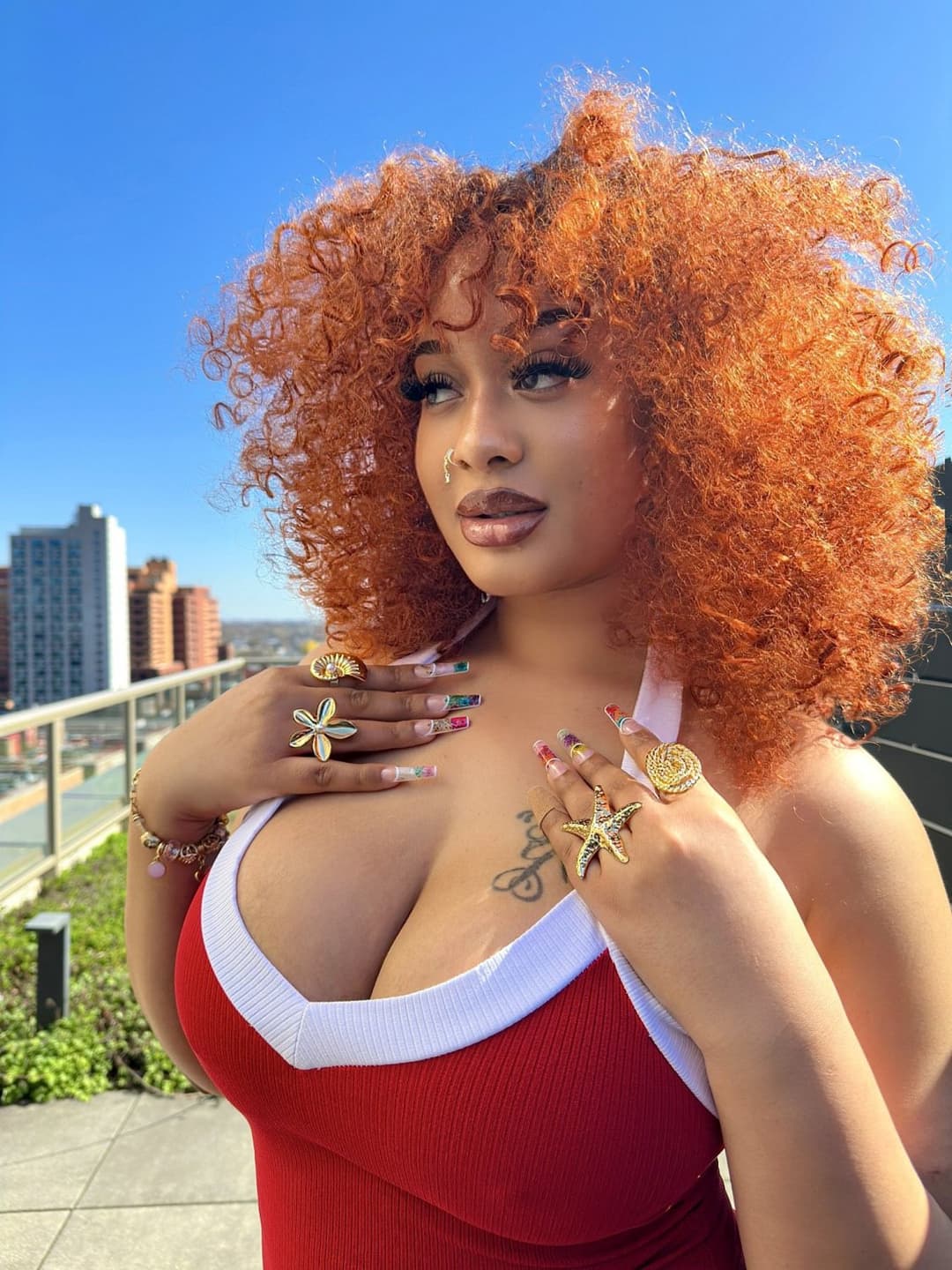 Happy Easter,Big ass Ts Trans Bitches "Enjoy"