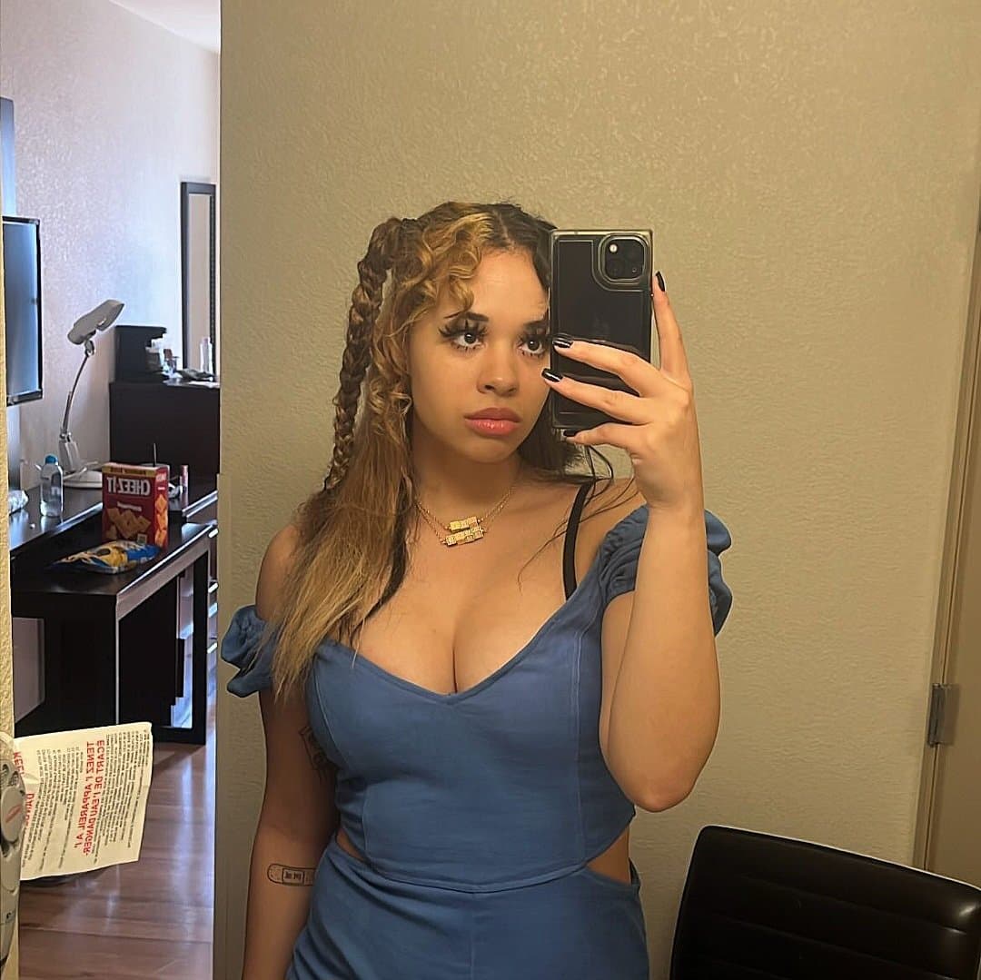 Pm me, slut needs cumcovered