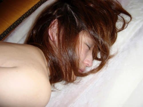 Japanese cute girl Thin hairy trimmed pussy