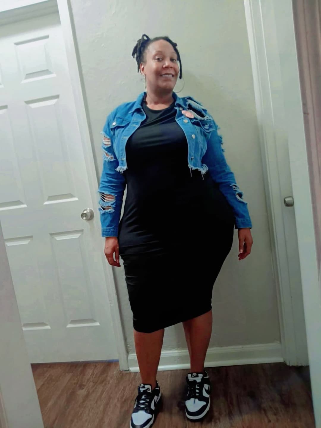 CURVY THICK EBONY MATURE