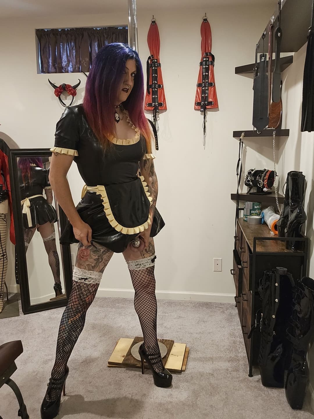Comment what you’d do to this pathetic trans sissy latex whore.Tiffany minx @tiffanyminxcosplay