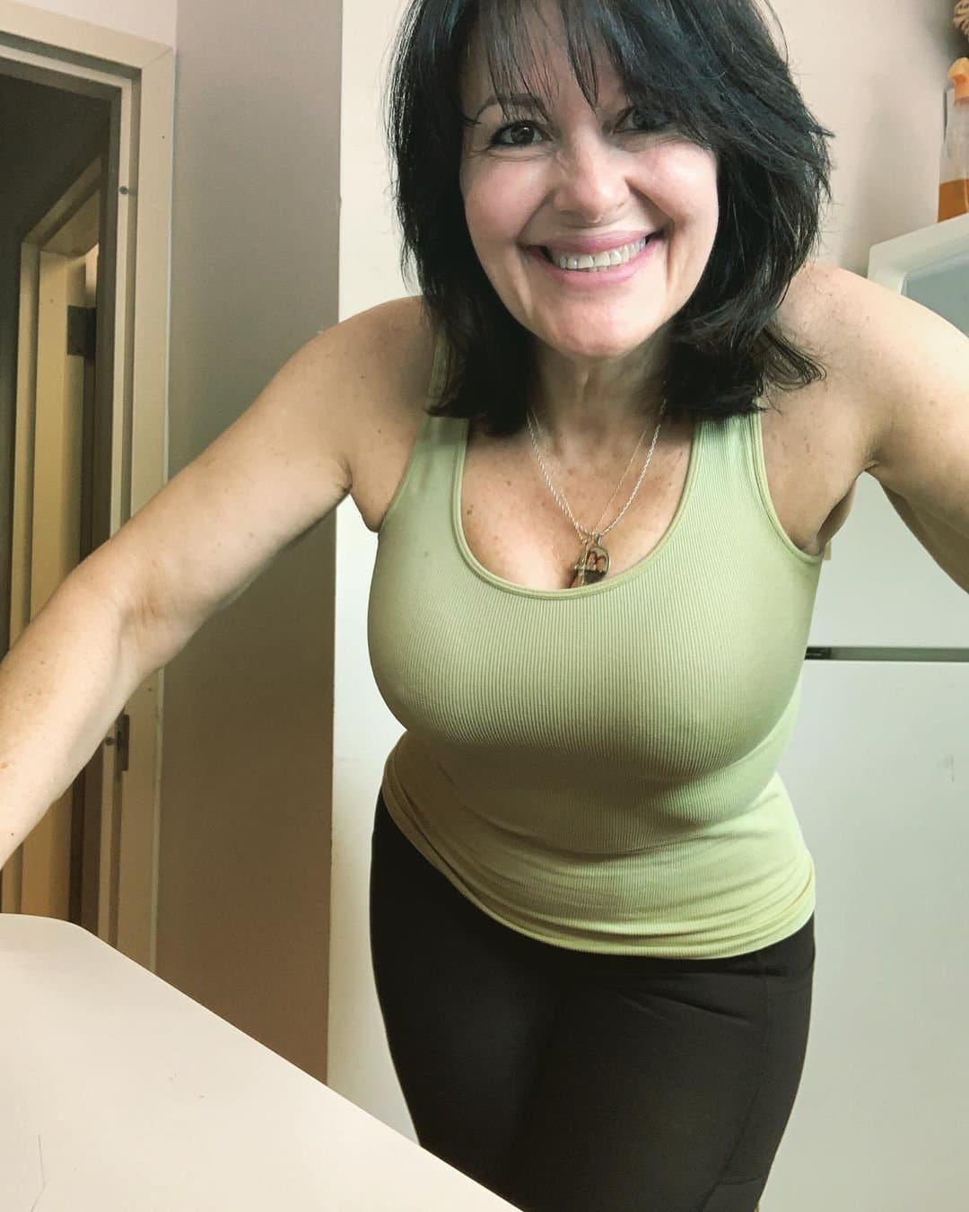 Thick insta Gilf