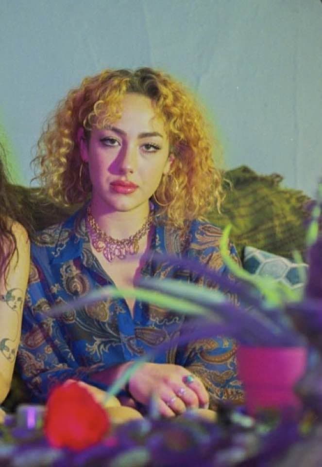 Cheating slut leaked after sending nudes to bfs friend (clair)