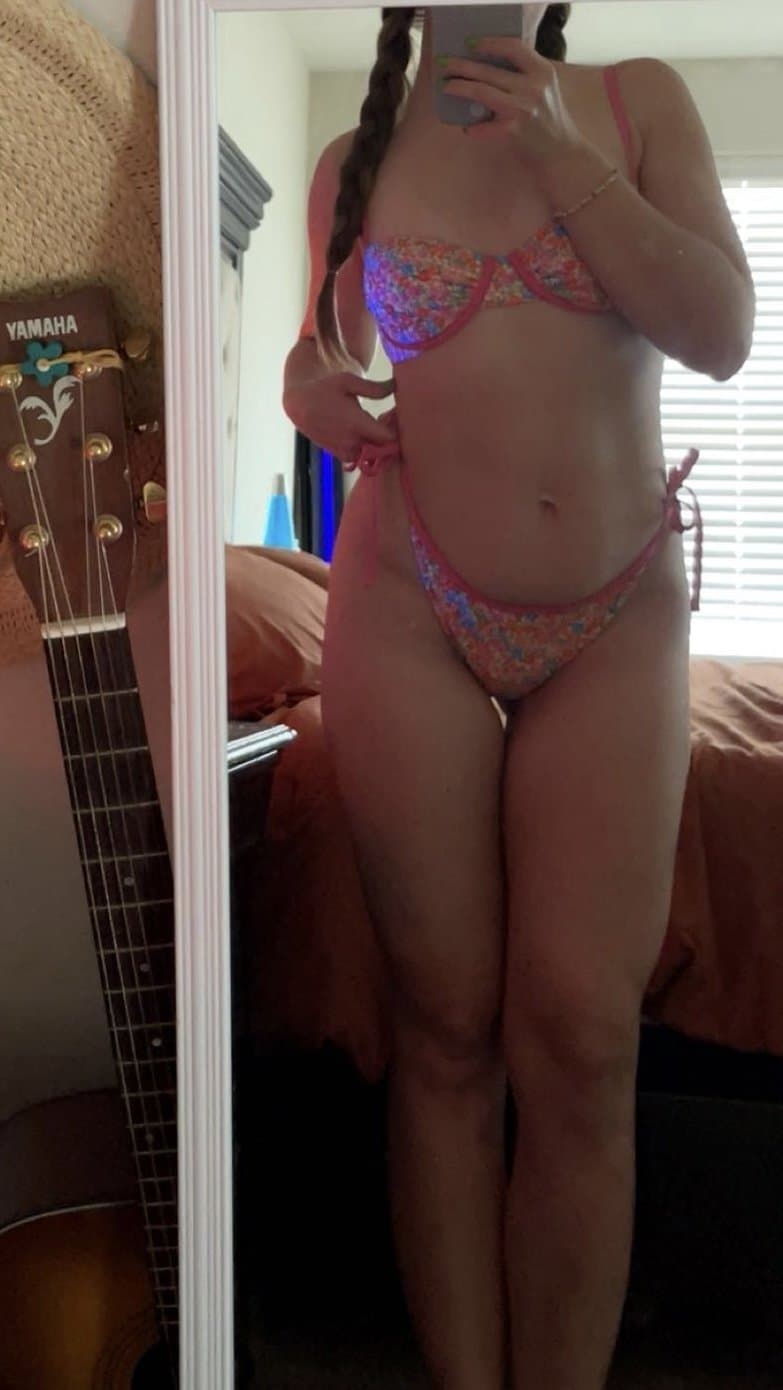 thick pawg in pigtails bikini pics tease ?