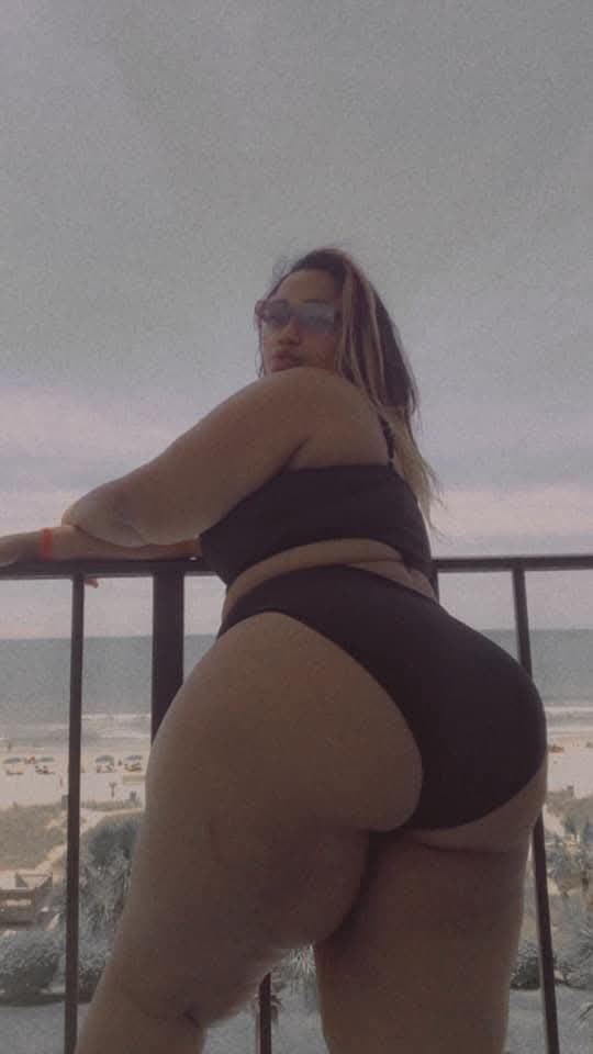 CHUBBY THICK BIG ASS EBONY BBW SSBBW GOONER MATERIAL