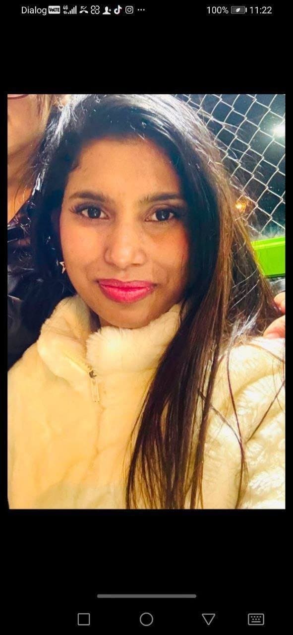 Desi Cute Indian/Sri lanka Busty Newly Married Rich Wife Homemade Doggy Fucking & Blowjobs