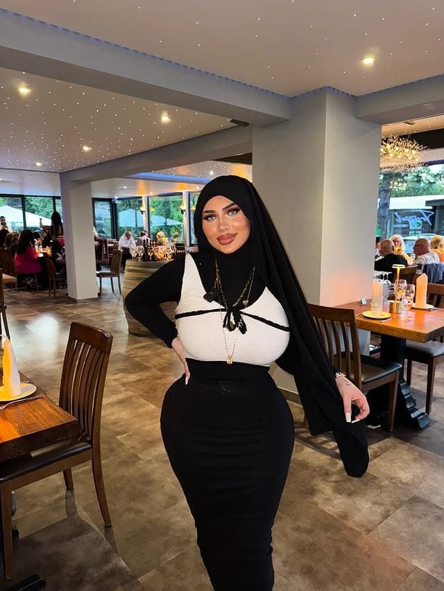 Curvy Lebanese- German Hijabi Whore