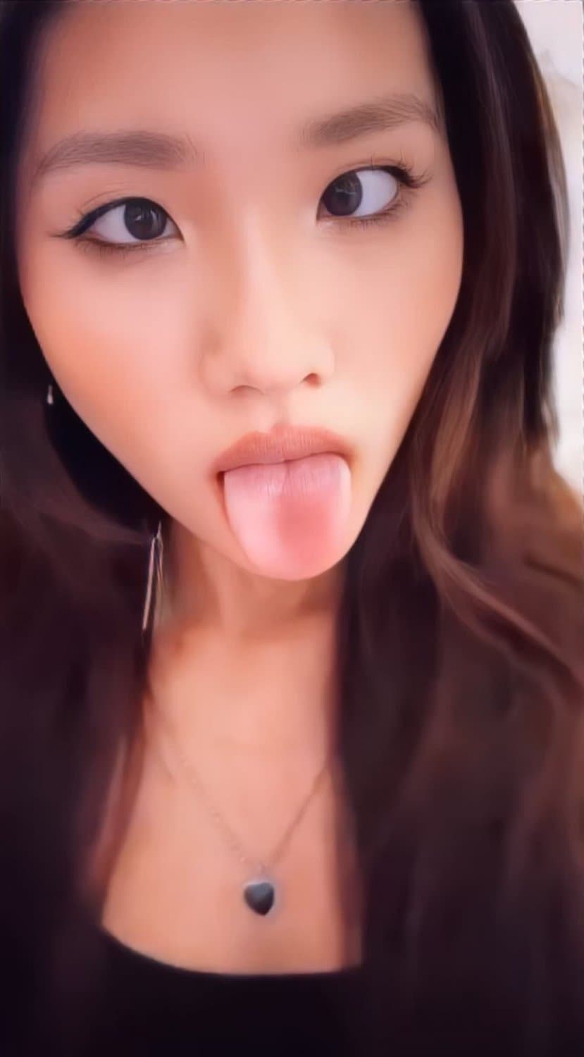 18 Asian Teen Jeanne Nguyen Nudes Leaked Ahegao Cross Eye Slut