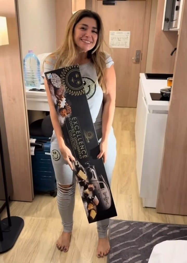 Sexy glamour feet pedicure woman