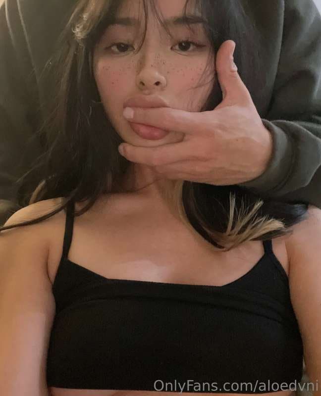 Rave bae Abg Cosplayer Mega LEAKED 6.21 gb, Full leaks in bio