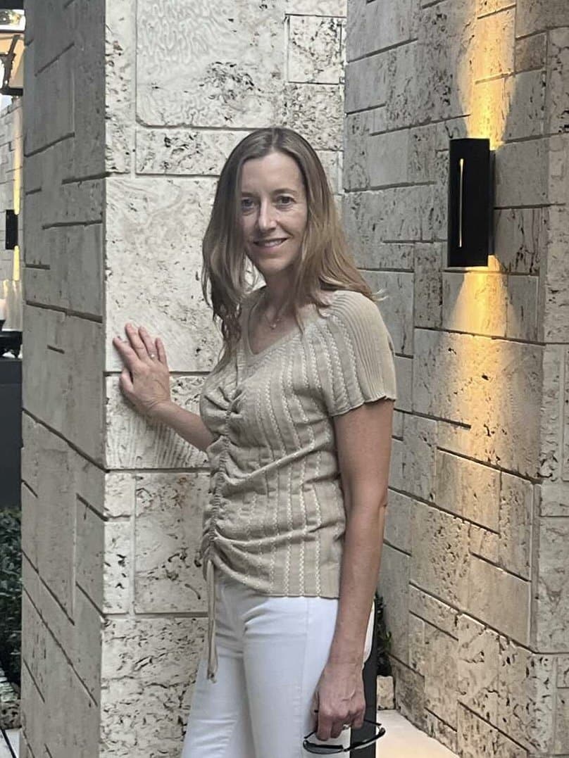 [Submission] Beautiful milf BJ, fuck and facial