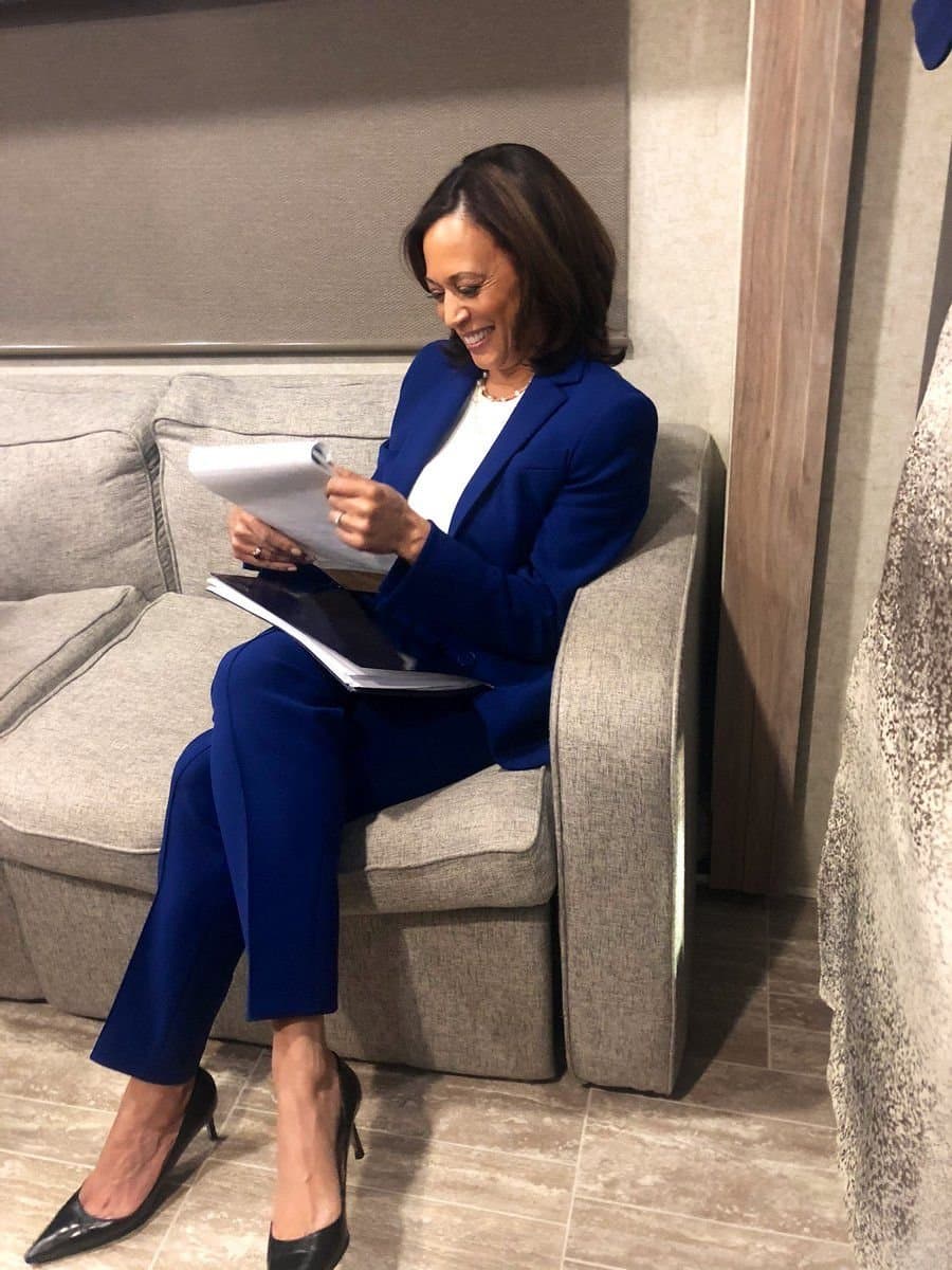 Click to view full size Another imperialist war mongering gangster. She would have been a great 90s pornstar.