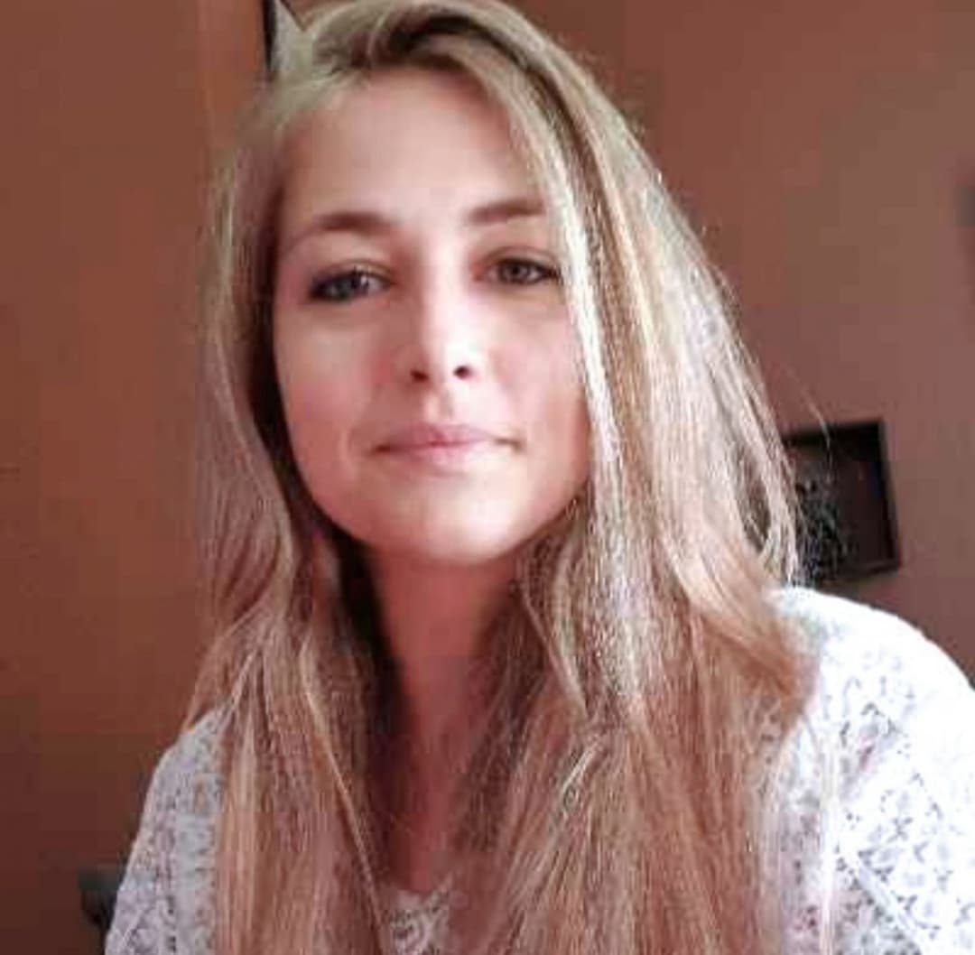 Innocent wife Celine likes to take spicy pics and vids. Now everyone can enjoy them