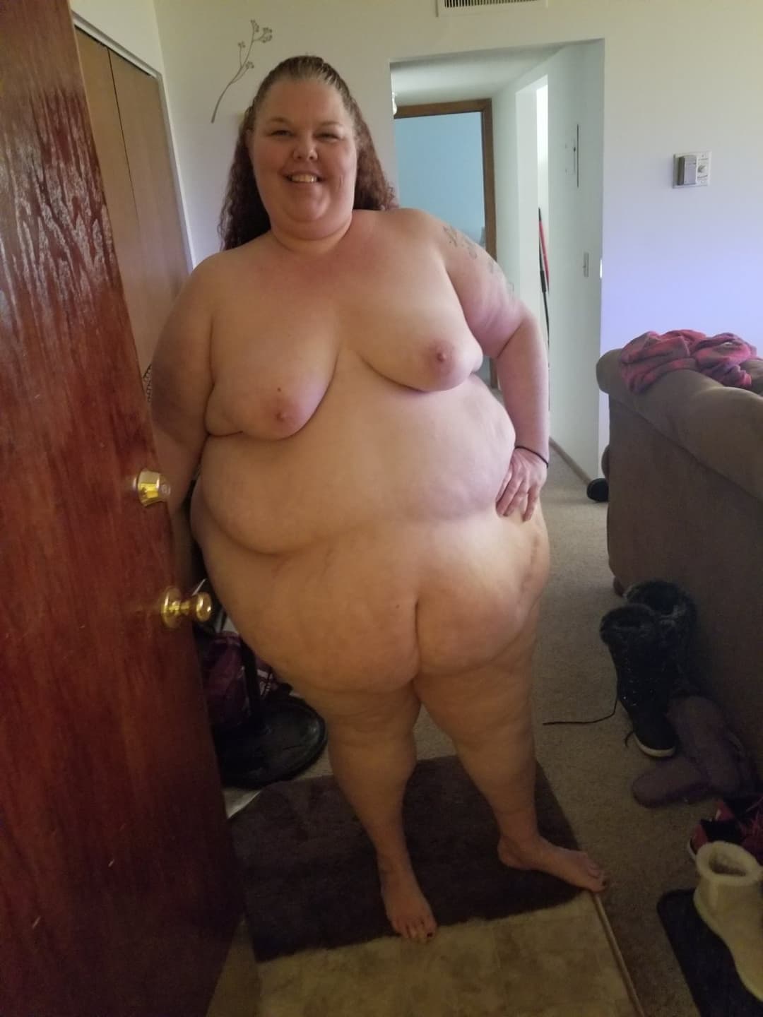 Nasty Public Fat Bitch Aprill Thompson is addicted to BBC