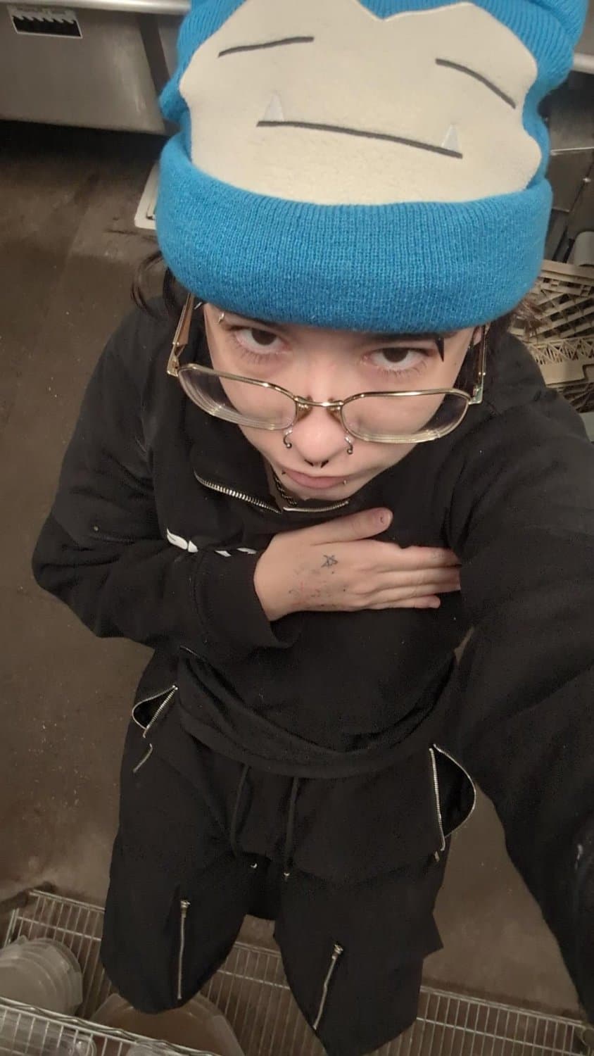 Tomboy short Hair Dyke stud Ren