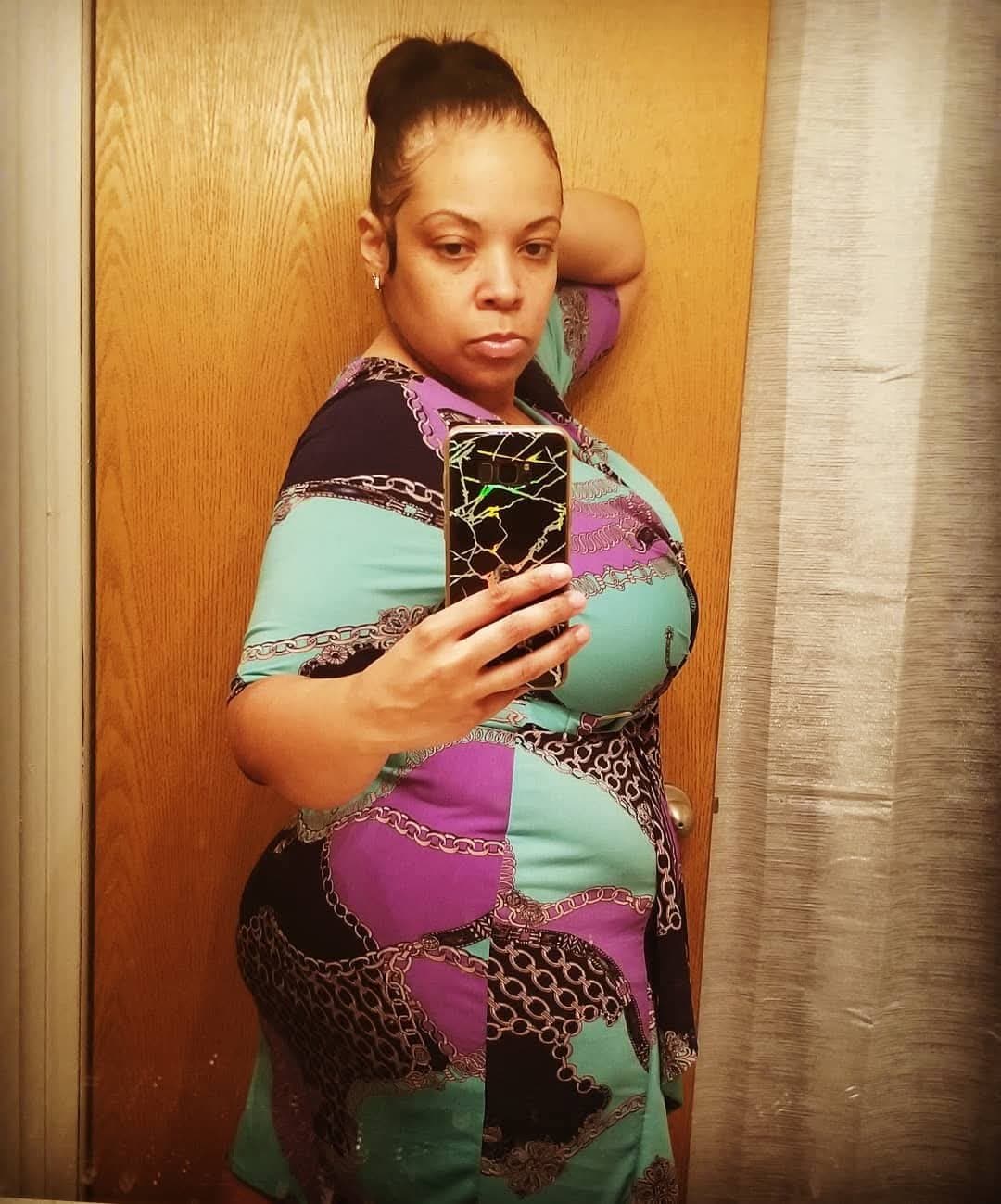 Click to view full size Redbone ebony auntie that got the if We go to the hotel we FUCKIN video & I would not pull out 134