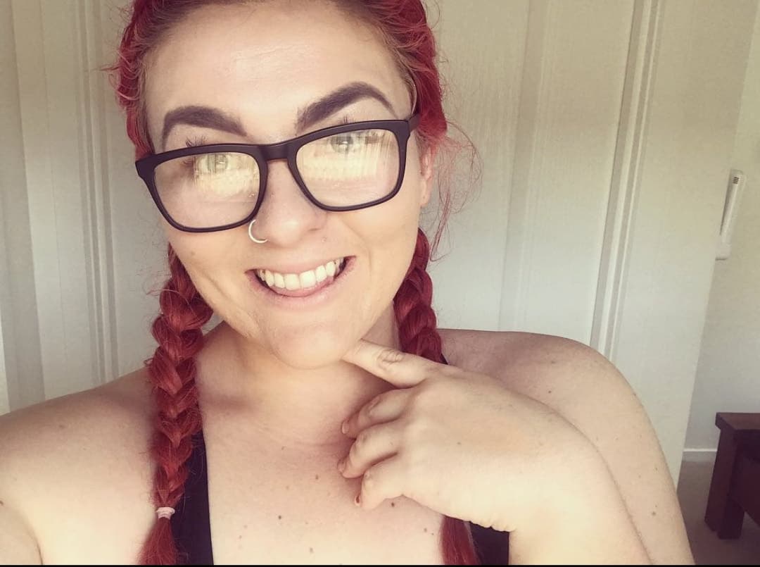 Amateur Australian red head named  Tanika doggystyle and blowjob