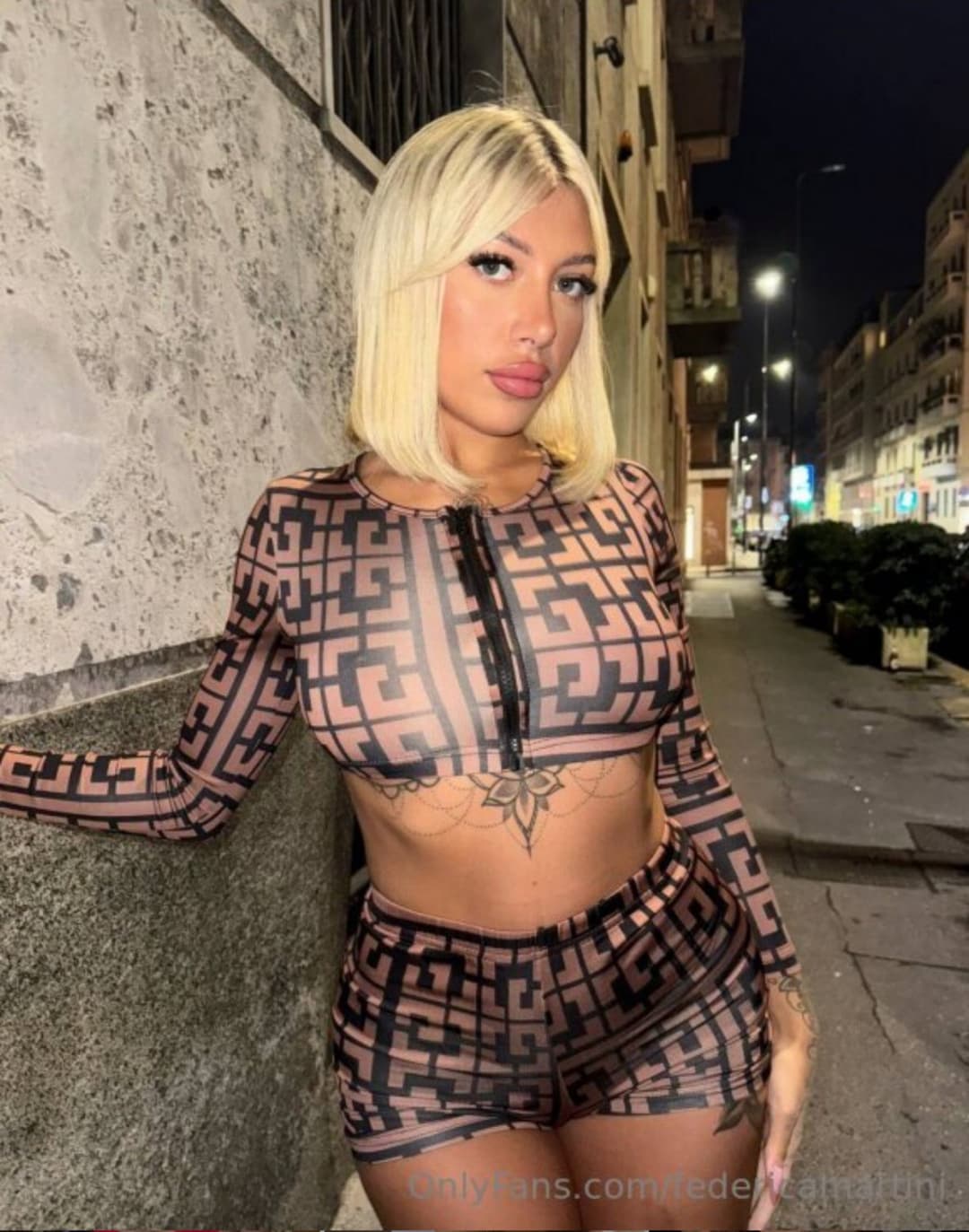 Italian fart queen federichina scoreggina