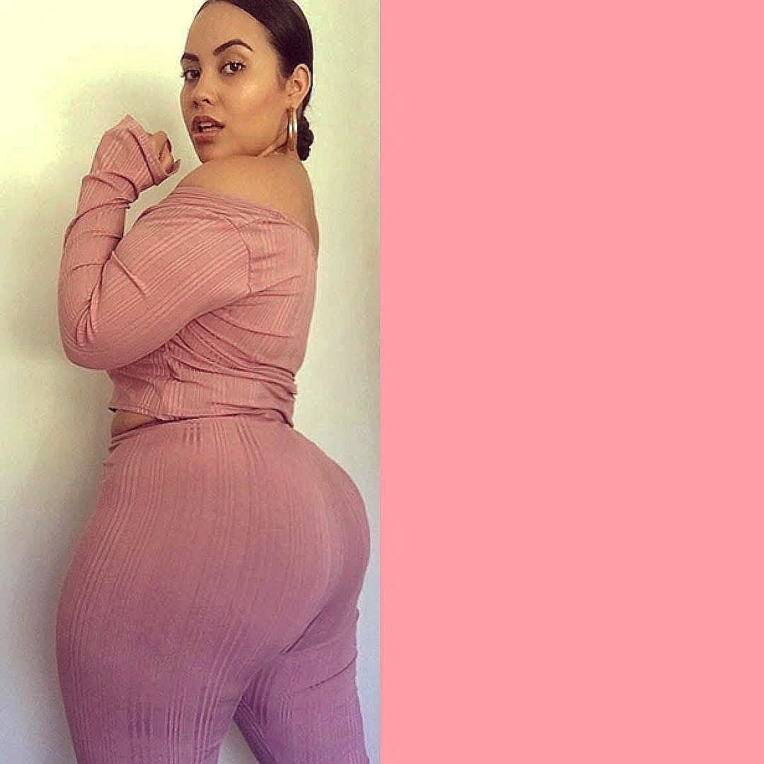 Asia Penelope big booty