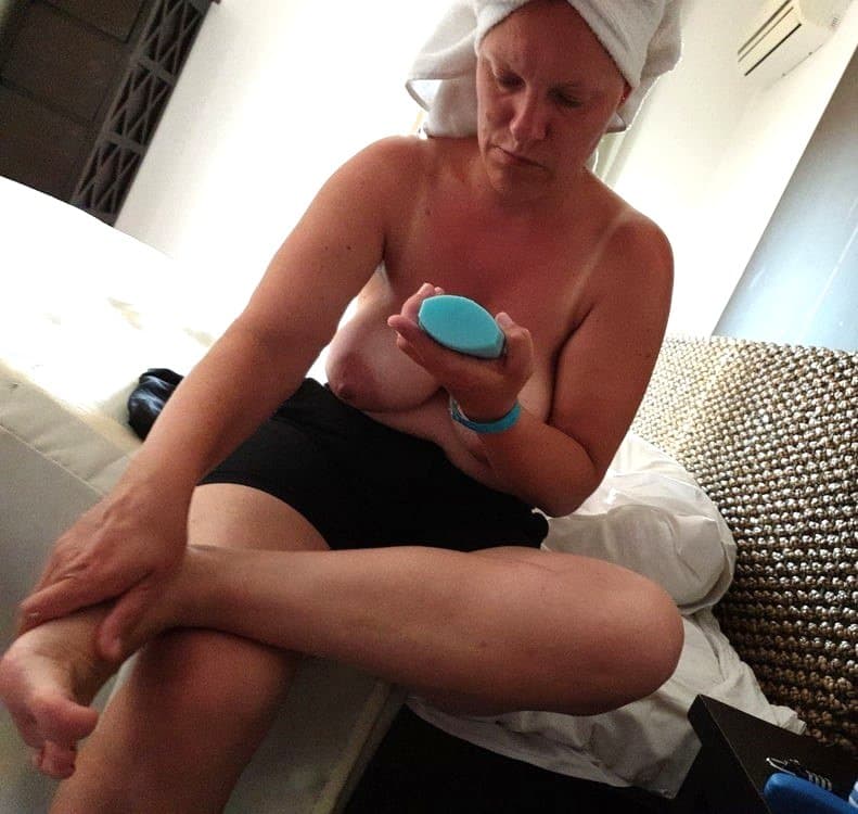 Wives and Girlfriends Wet Hair and Towels