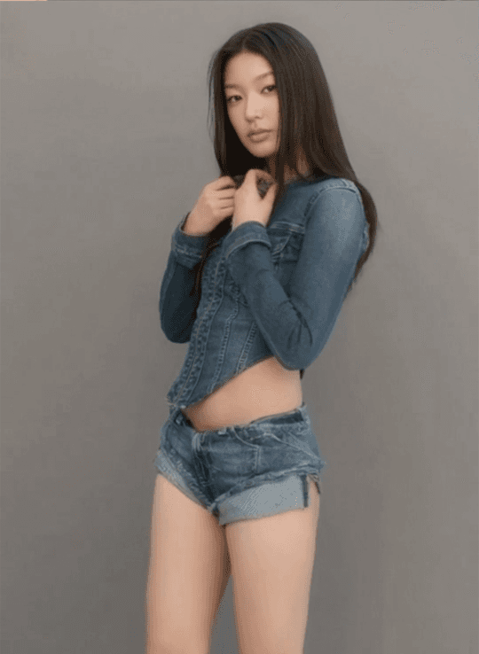 18-year old Yoonchae of KATSEYE after the shoot (AI Porn Video)
