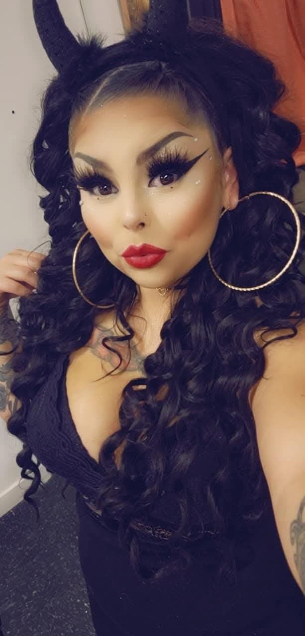 Tru-Elizabeth on FB snap tik insta