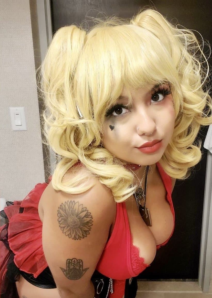 Click to view full size Angelica Luna easy fuck from Houston. Likes cum in ass!