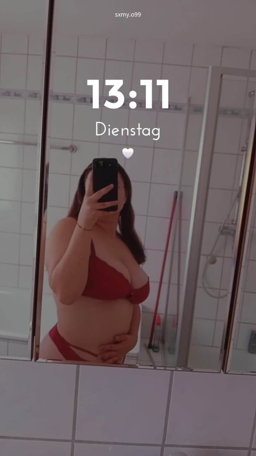 Sweet 18 and already a webslut