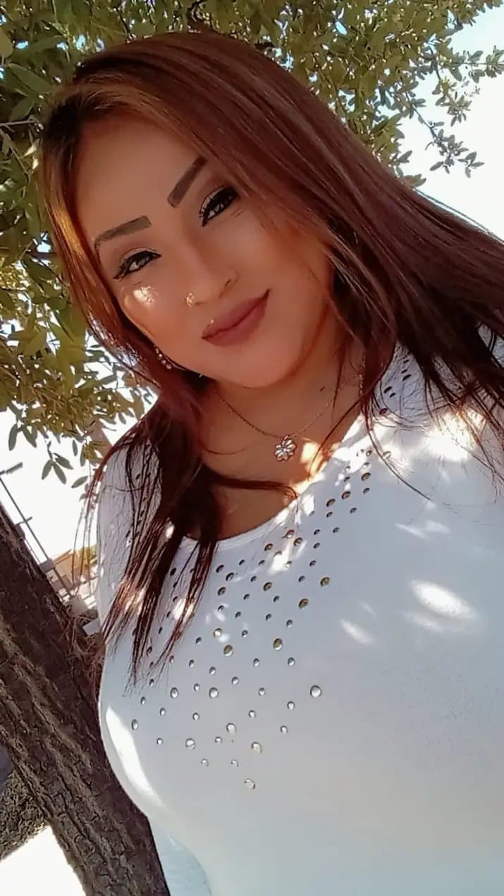 Danetra is so sexy i would creampie her and over in sperm!