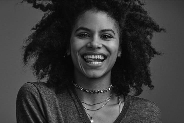 Click to view full size Margot Robbie. Zazie Beetz. Angelina Jolie. Captions