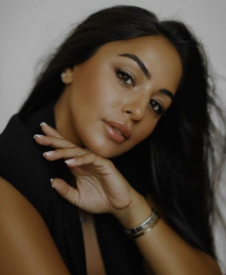 Sexy glamour feet pedicure woman