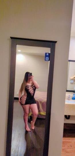 Click to view full size 29 year old Sofi escort in GARDENA - LAX - HAWTHORNE - LAWNDALE