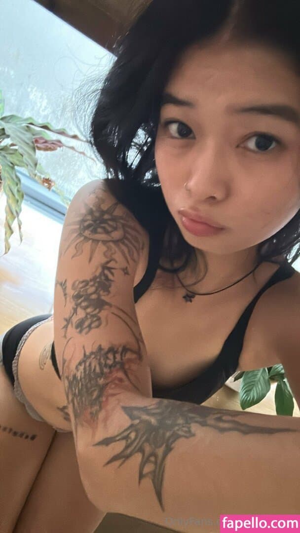 edajyedaj (mostly teases/previews)