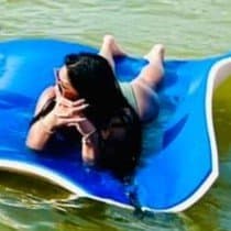 Click to view full size Kayla, her mom Jing, and cousin Bea