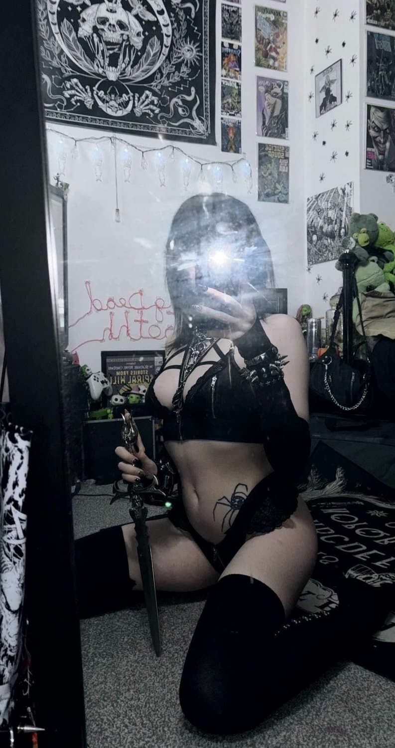 Serve your mistress and use your little dick to cum!