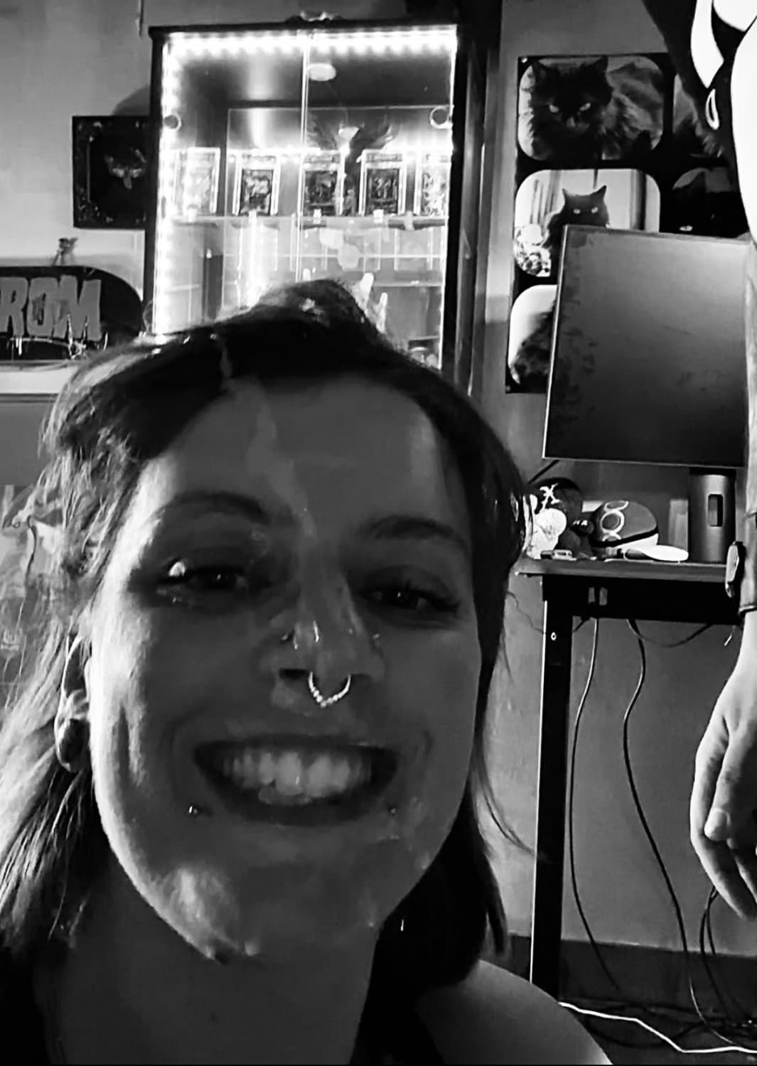 Fellation, gorge profonde, faciale [French]