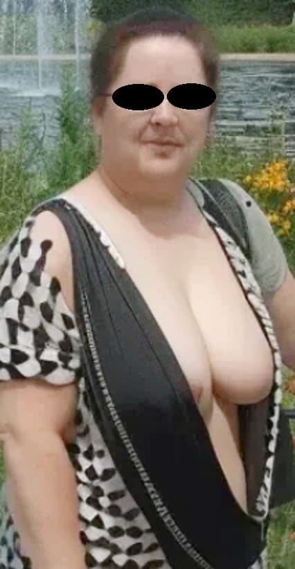 Married Lesbian Whore Likes To Go Bottomless in Public