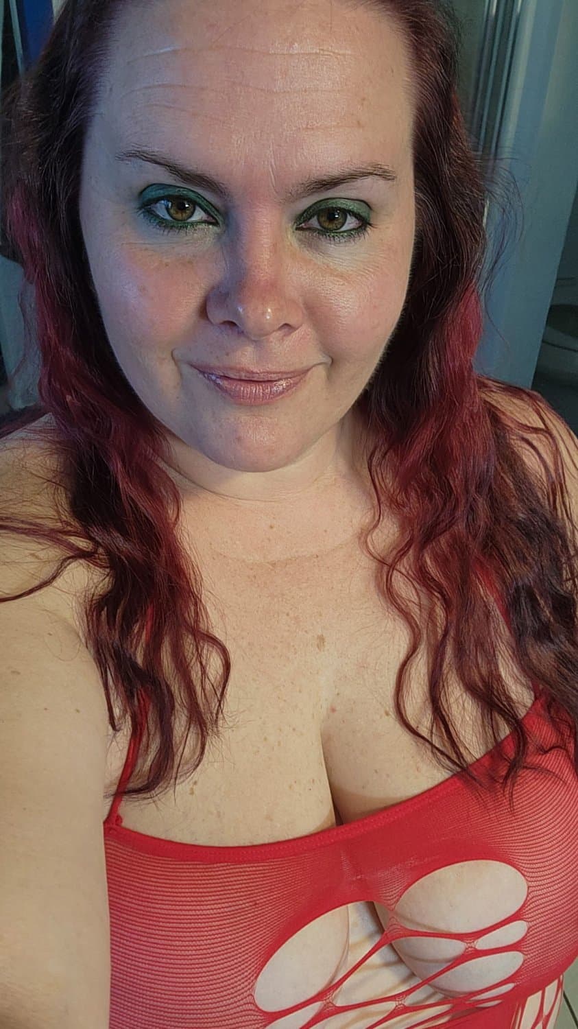 AZ BBW Hotwife #10 (Pics for Boyfriend and Girlfriend couple)
