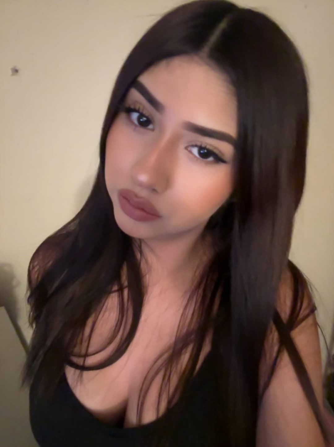 Esta latina ha de coger bien rico