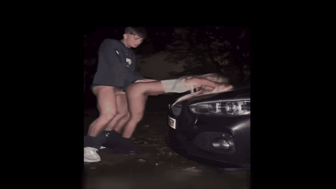 Bloke bends posh blonde over his car