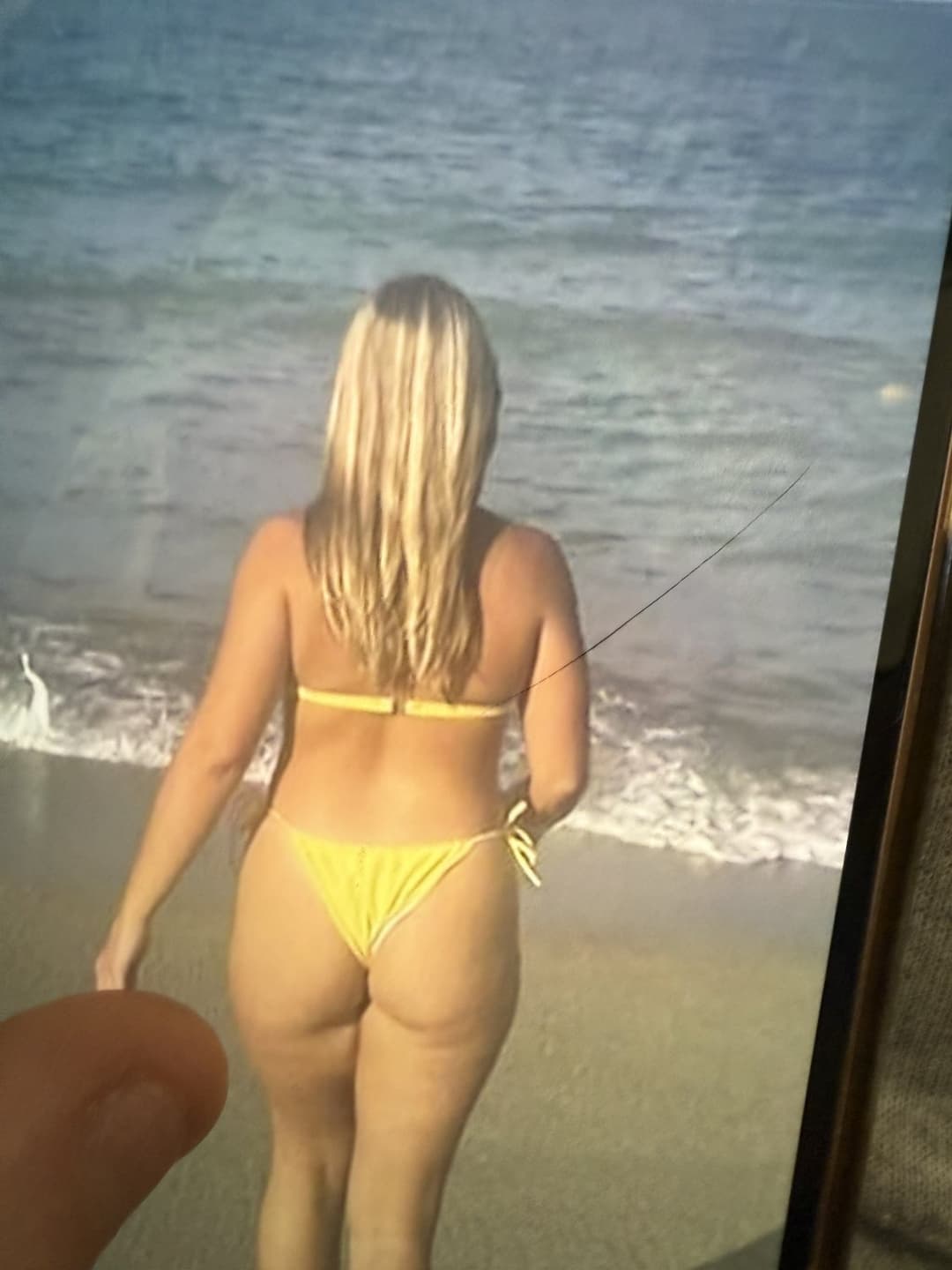 Keep scrolling for a surprise ? #sex #girlfriend #teen #pawg #doggy